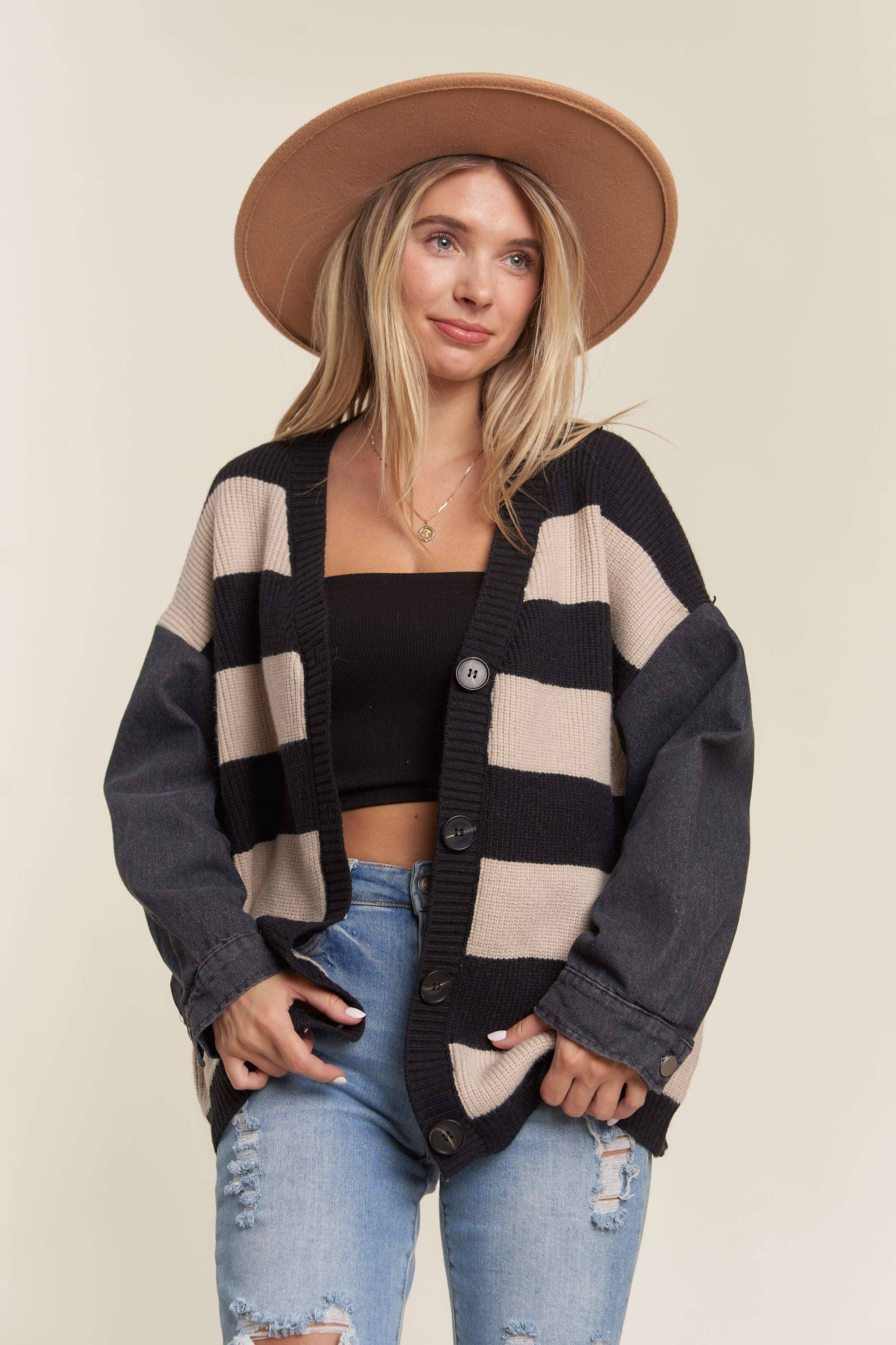 DENIM SLEEVE STRIPE SWEATER CARDIGAN