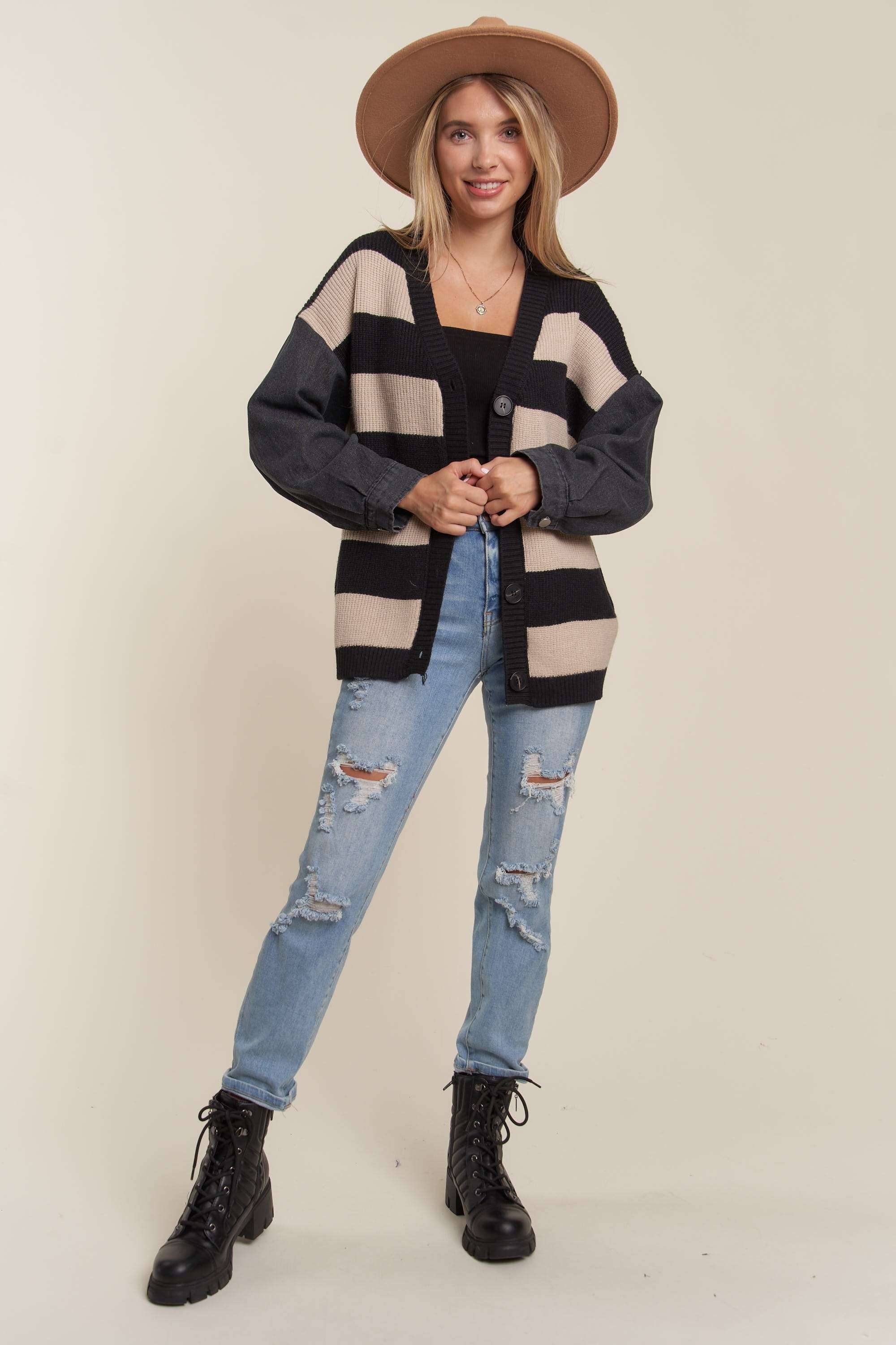 DENIM SLEEVE STRIPE SWEATER CARDIGAN